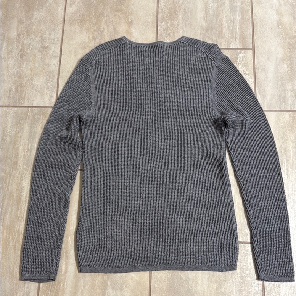 John Varvatos Gray Crewneck Sweater Classic Knit Design - Picture 4 of 4